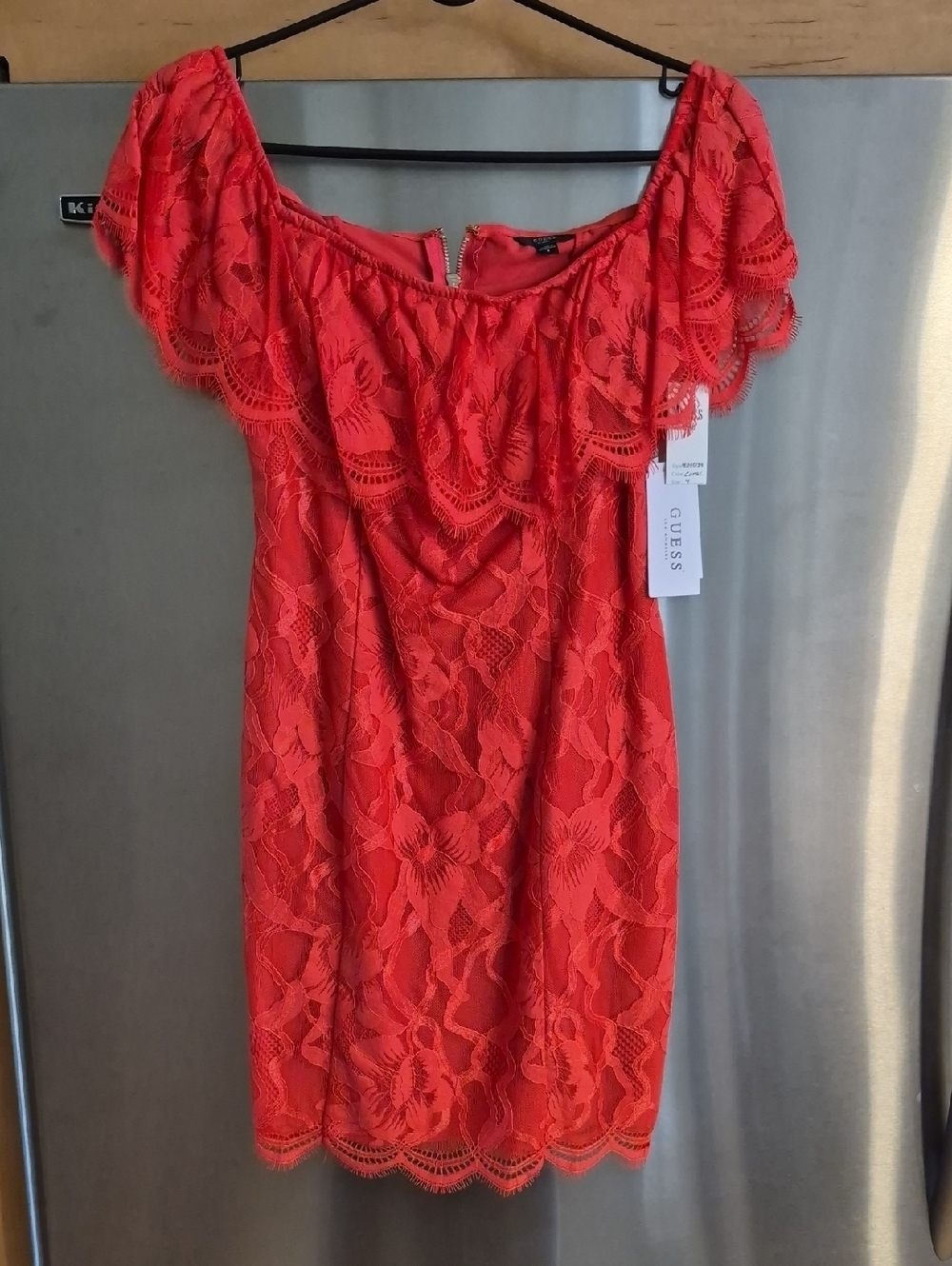 GUESS..SZ 4
